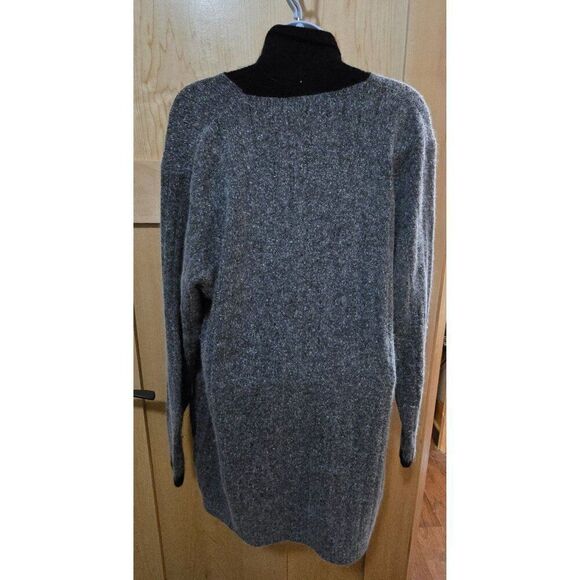 Cozy Oversized Shawl Collar Gray & Black Cardigan Sweater With Pockets For Women - Picture 4 of 8